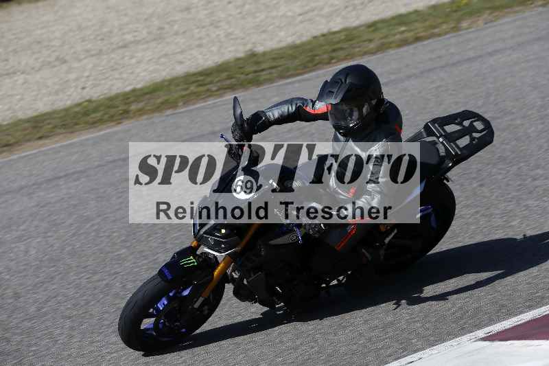 /01 02.04.2026 MAZ ADR/Gruppe gelb Gruppe gruen/69